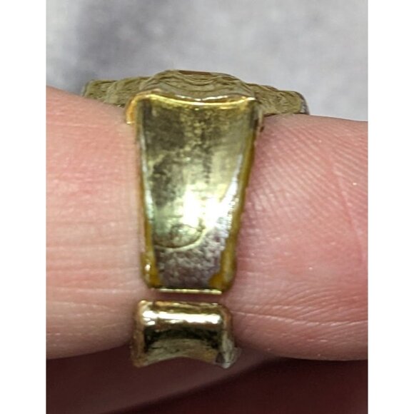 Vintage 60s Batwoman Collectible Lenticular Flicker/Flash Ring - Picture 16 of 16